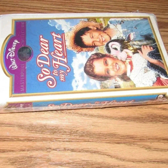 Walt Disney Masterpiece Collection “SO DEAR TO MY HEART” (VHS)~SEALED! - Picture 3 of 4